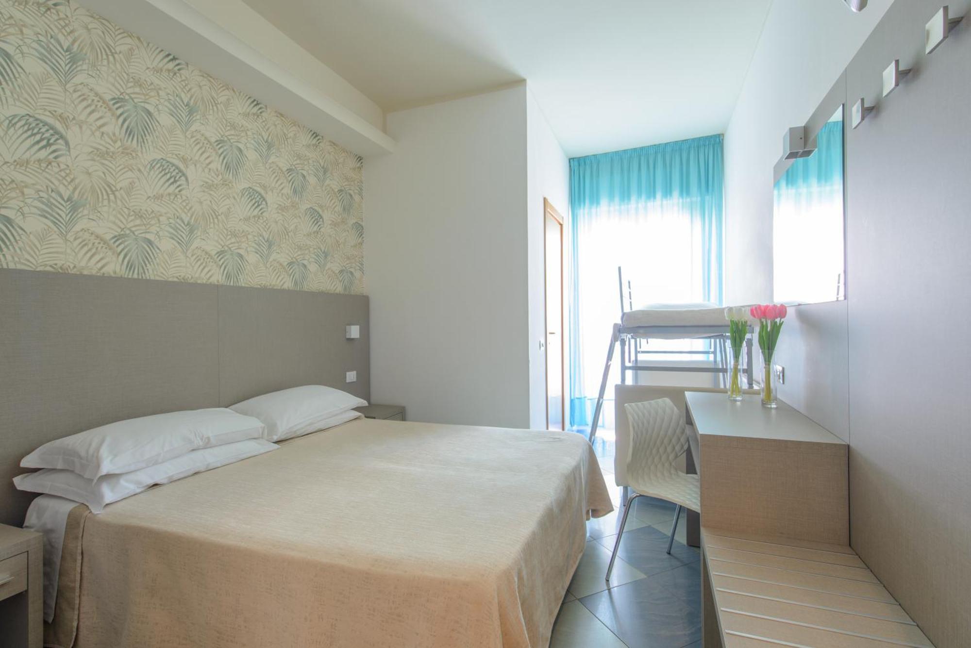 Hotel Christian Rimini Luaran gambar